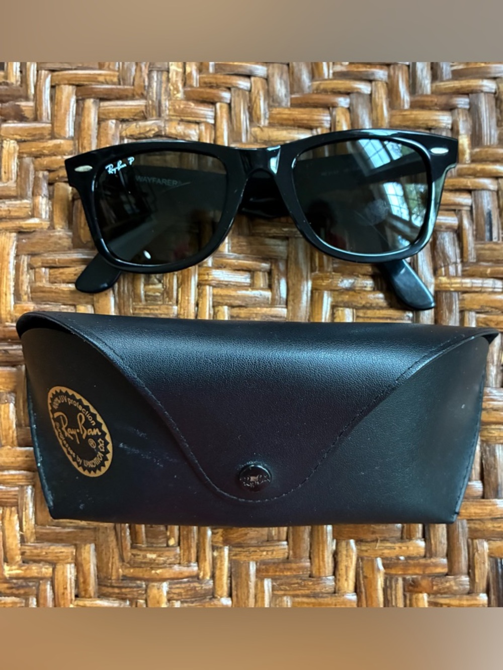 Ray-Ban Black Wayfarer Sunglasses with Dark Lenses - Picture 2 of 6
